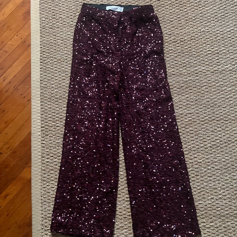 Victoria x Victoria Beckham burgundy wide leg sequin pants worn once (size 4)